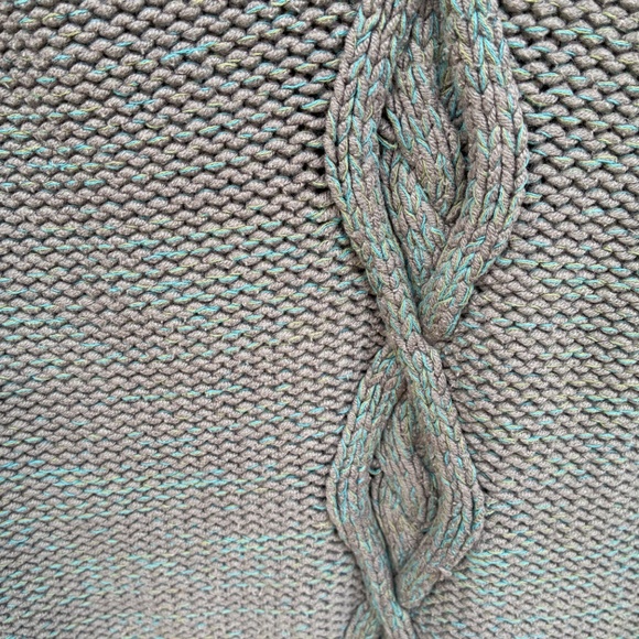 Left on Houston cotton sweater with cable detail size medium - Picture 3 of 5